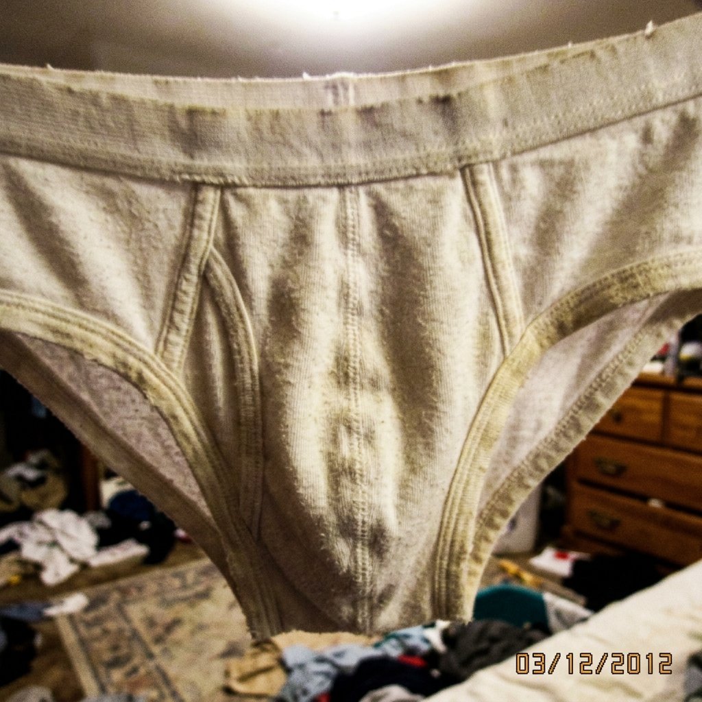 Cueca Slip Lupo Branca Muito Usada