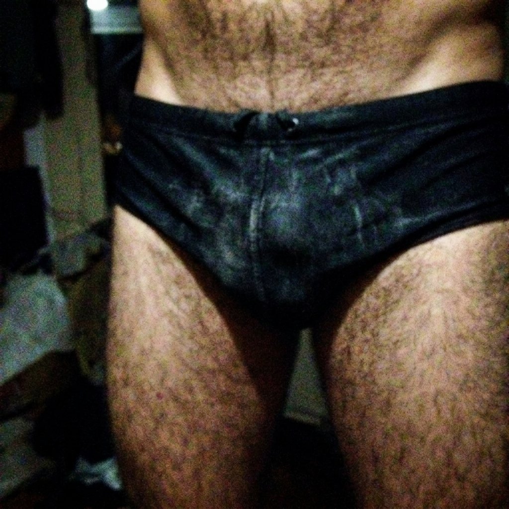 Sunga Slip Preta Muito Usada Hairy 4