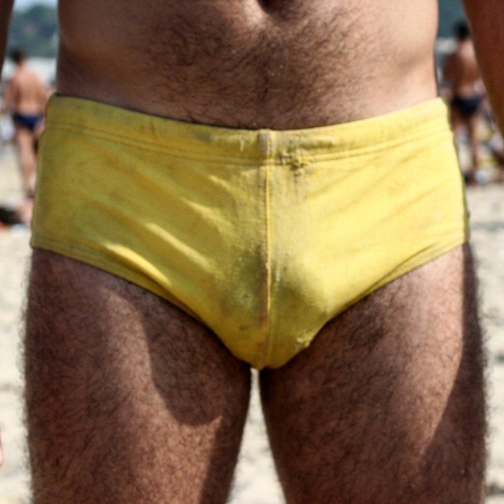 Sunga Slip Amarela Muito Usada Hairy